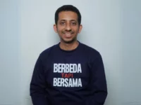 Cekricek.id - Habib Jafar Berikan Kado Natal Unik kepada Pendeta Tommy