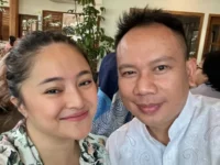 Cekricek.id - Berita Artis: Marshanda dan Vicky Prasetyo Dikabarkan Akan Menikah