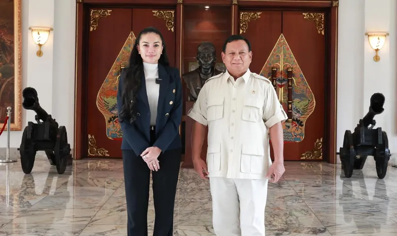 Cekricek.id - Nikita Mirzani Terpesona Oleh Karisma Prabowo: Pengalaman Unik di Rumah Sang Jenderal!