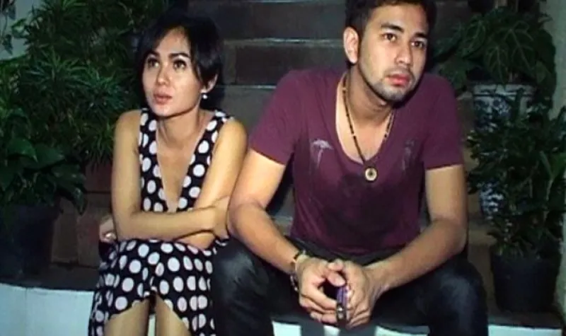 Cekricek.id - Tak Ada Cipika Cipiki dalam Pertemuan Yuni Shara dengan Raffi Ahmad