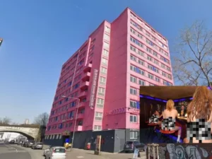 Cekricek.id - Pascha, Rumah Bordil Terbesar di Dunia: Melayani 1000 Orang Per Hari