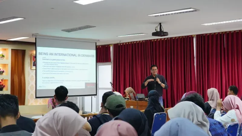 Cekricek.id - Kolaborasi UNAND dengan EduPlan Indonesia Tawarkan Beasiswa Menarik ke Denmark