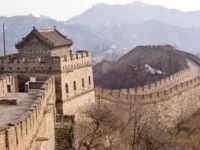 Cekricek.id - Mengejutkan! Tembok Besar China Dipelihara oleh Lapisan Hidup Biokrust