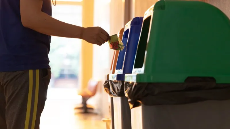 Berita Riau Hari Ini: Pj Walikota Pekanbaru Ajak Warga Jaga Kebersihan: Jangan Buang Sampah Sembarangan