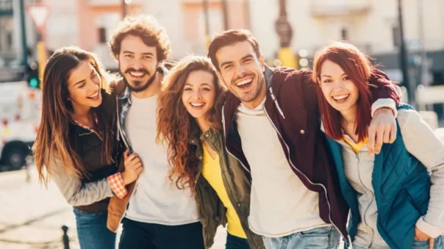 5 Tips Penting untuk Memilih Teman Baik yang Akan Berdampak Positif pada Hidup Anda