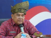 Cekricek, Berita Riau Hari Ini: Gubernur Riau Bentuk Satgas untuk Menyelesaikan Kasus PT SIR dengan Masyarakat