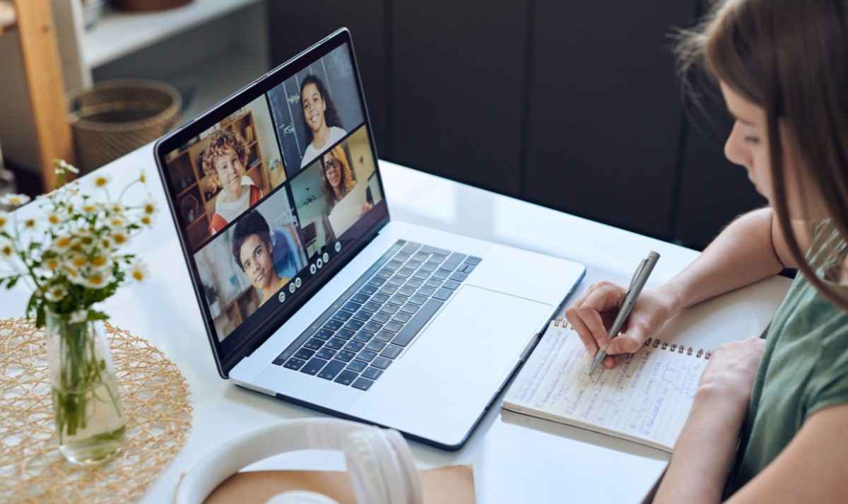 10 Hobi yang Menghasilkan Uang untuk Meningkatkan Penghasilan Anda