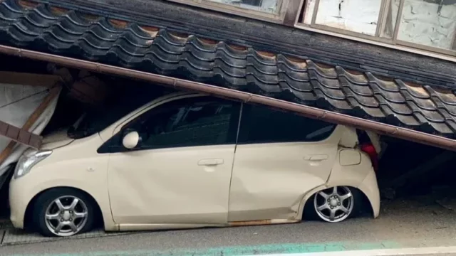 Cekricek.id: Gempa Jepang: Jepang Diguncang Gempa 7,6 SR, Masyarakat Berhamburan Mengungsi