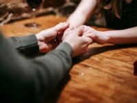 Bagaimana Konsep Pacaran Sehat?