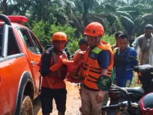 Berita Riau Hari Ini: Bocah 10 Tahun Tenggelam di Sungai Subayang Kampar Ditemukan Meninggal Dunia
