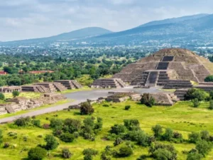 Misteri Runtuhnya Peradaban Maya Terungkap