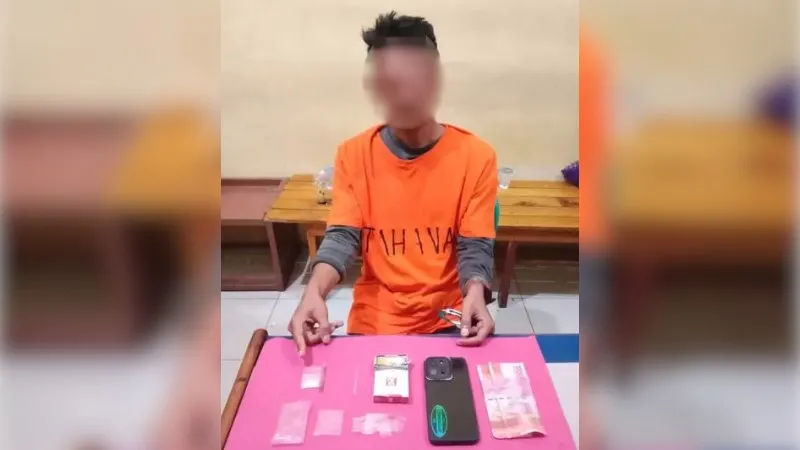 Berita Riau Hari Ini: Polisi Grebek Rumah Pengedar Narkoba di Kampar Kiri, Sabu dan Uang Tunai Disita