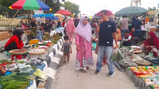 Berita Riau Hari Ini: Pemkab Inhil Gelar Pasar Murah di 42 Titik untuk Meringankan Beban Masyarakat di Bulan Ramadan