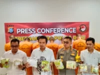 Berita Riau Hari Ini: Polda Riau Ringkus 7 Orang Sindikat Narkoba Internasional, 31 Kg Sabu dan Ribuan Ekstasi Disita