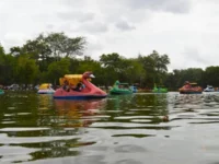 Berita Riau Hari Ini: Antusiasme Pengunjung Tinggi di Taman Rekreasi Alam Mayang Selama Libur Lebaran