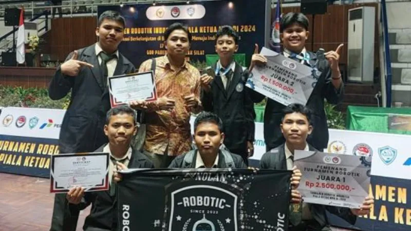Berita Riau Hari Ini: MAN 1 Kota Pekanbaru, Raih Dua Gelar Juara di Turnamen Robotik Nasional