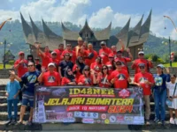 ID42NER Serahkan Bantuan Korban Galodo Ranah Minang dalam Jelajah Sumatera 2024