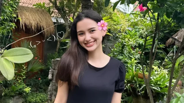 Sarah Menzel Pertimbangkan Pindah Agama Demi Pernikahan dengan Azriel Hermansyah