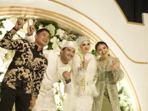 Penyanyi Happy Asmara dan Gilga Sahid Akhirnya Ungkap Pernikahan Mereka di Medsos