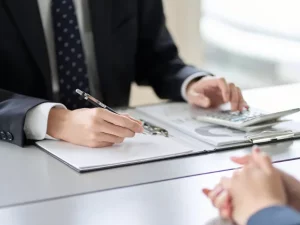 7 Cara Memilih Konsultan Pajak yang Tepat untuk Bisnis Anda