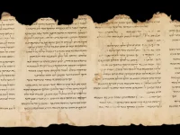 Misteri Gulungan Laut Mati: Naskah Kuno 2.000 Tahun dari Gua Qumran