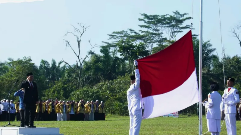 Upacara peringatan 117 tahun Perang Manggopoh di Lapangan GOR Buya Hamka Manggopoh Kabupaten Agam