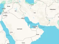 Peta Selat Hormuz dan lokasi pangkalan militer Amerika Serikat di Bahrain yang menjadi target seruan serangan balasan Iran