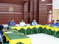 Wakil Wali Kota Pariaman Mulyadi saat memaparkan ekspose permohonan fasilitasi penyerahan aset di Kantor Kejaksaan Negeri Pariaman