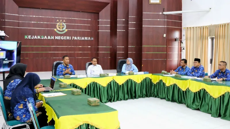 Wakil Wali Kota Pariaman Mulyadi saat memaparkan ekspose permohonan fasilitasi penyerahan aset di Kantor Kejaksaan Negeri Pariaman