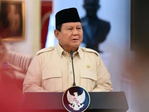 Presiden Prabowo Janji Tindak Tegas Kasus Ojol Dilindas Rantis Brimob di Jakarta